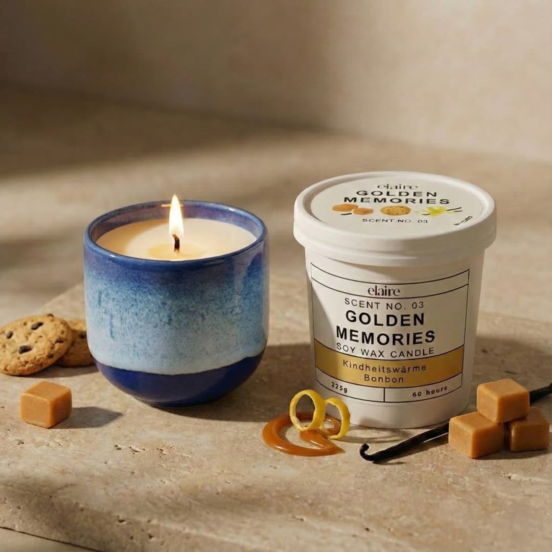 Mix it Match it Love it – Duftkerze Golden Memories im blauen Gefäß